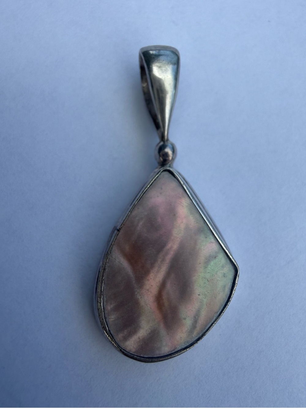 Silver Teardrop Mother-of-Pearl Pendant in Pink
